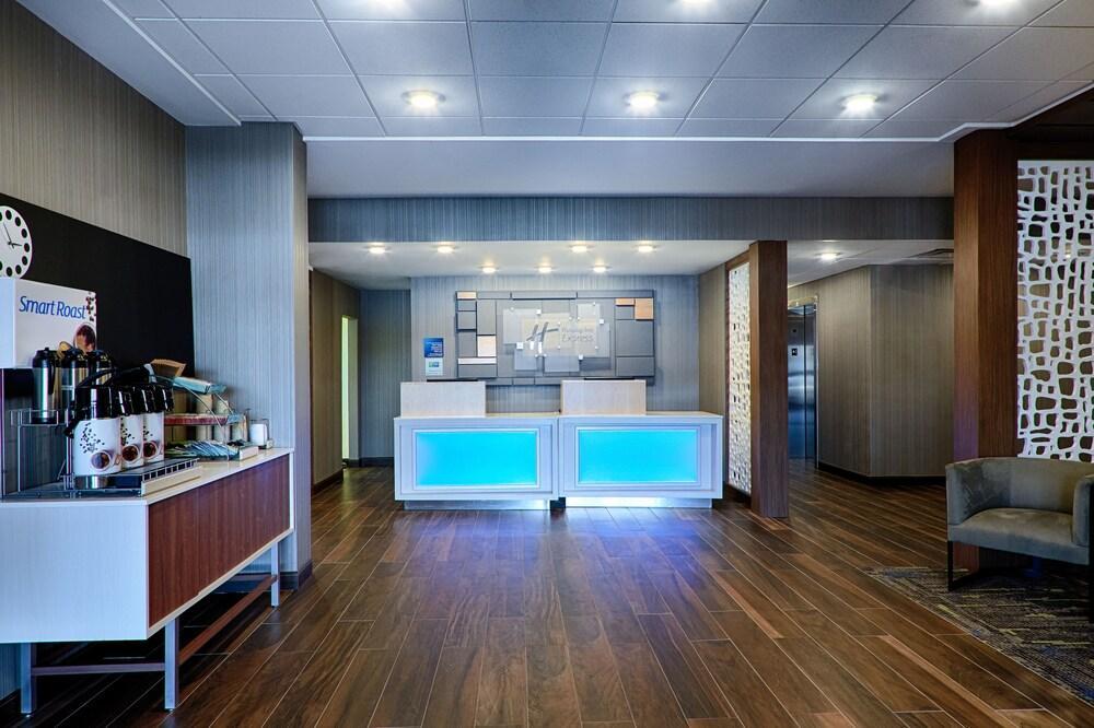 Holiday Inn Express Bordentown - Trenton South By Ihg Exterior photo