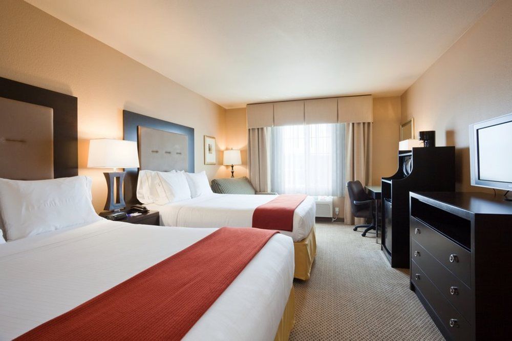 Holiday Inn Express Bordentown - Trenton South By Ihg Exterior photo