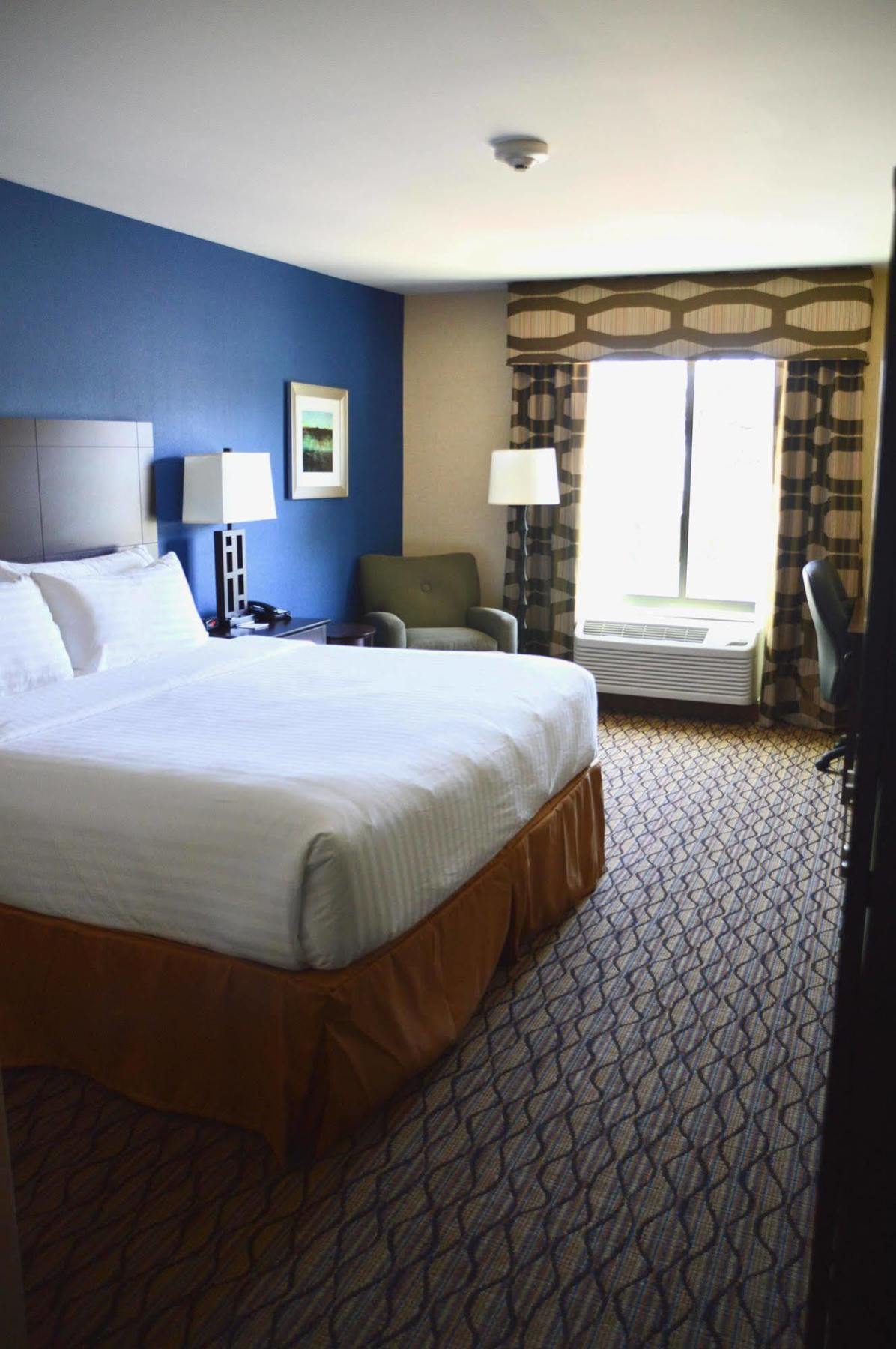 Holiday Inn Express Bordentown - Trenton South By Ihg Exterior photo